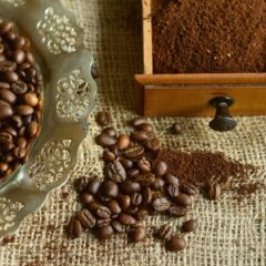 コーヒーを豆から楽しもう！初心者でも簡単にできる淹れ方を紹介