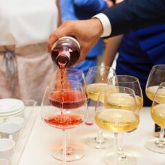 ワインに酸化防止剤が入っているのはなぜ？