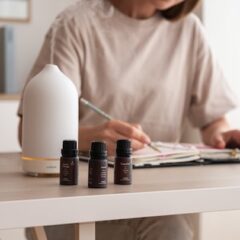 在宅ワークにアロマがおすすめ！その理由とぴったりの香りを紹介